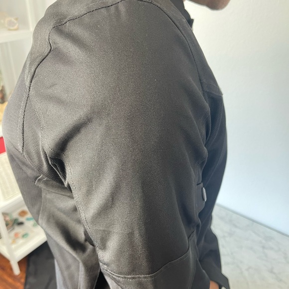 Slightly Used Black REV’IT Jacket Eclipse XL - Picture 5 of 14